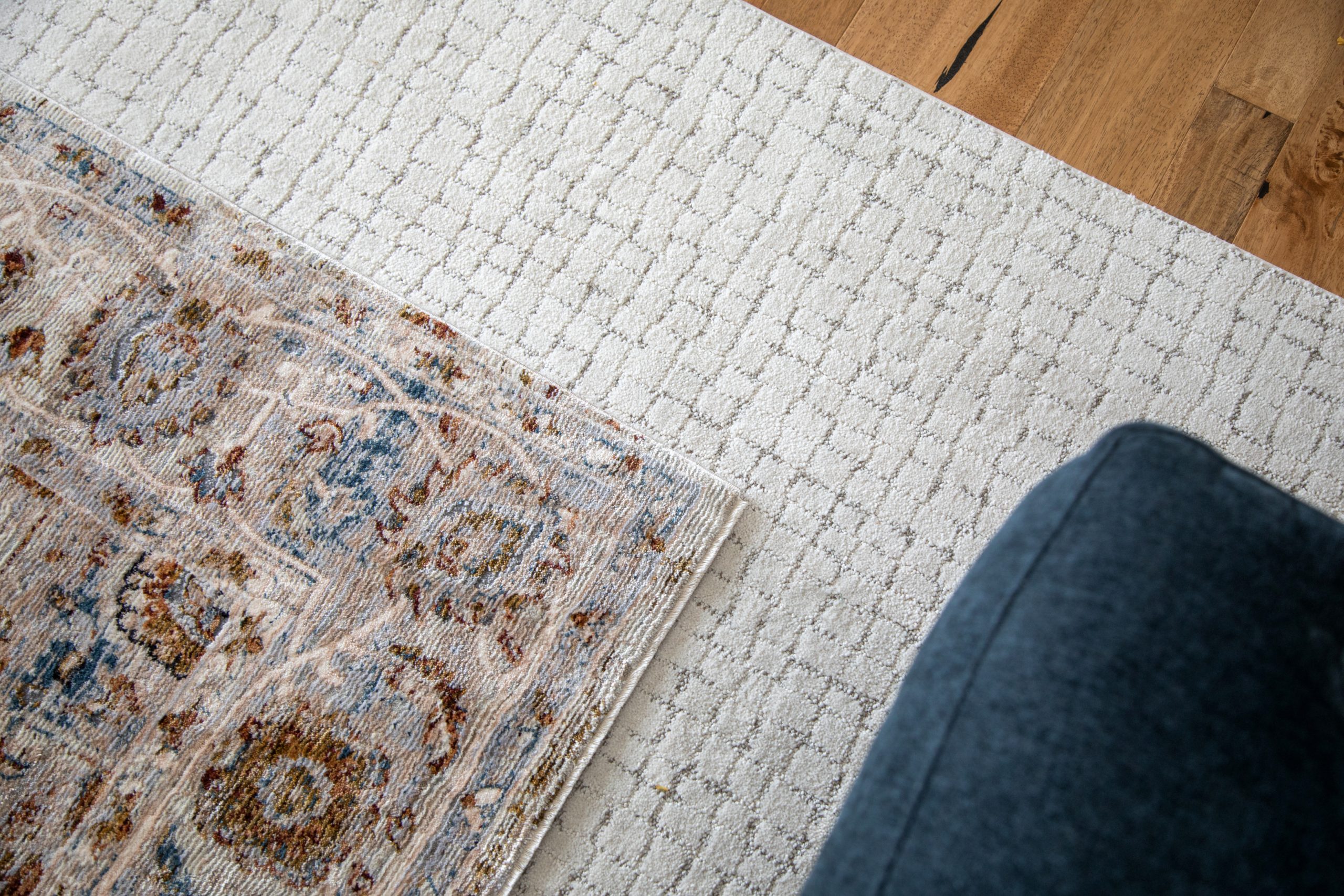 Laying the Groundwork: How to Choose the Right Rug (and Why it Matters)